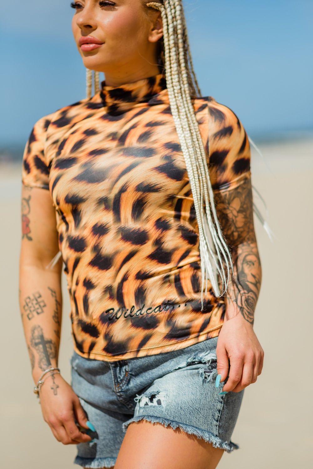 Wildcat Turtleneck gedragen door het model.