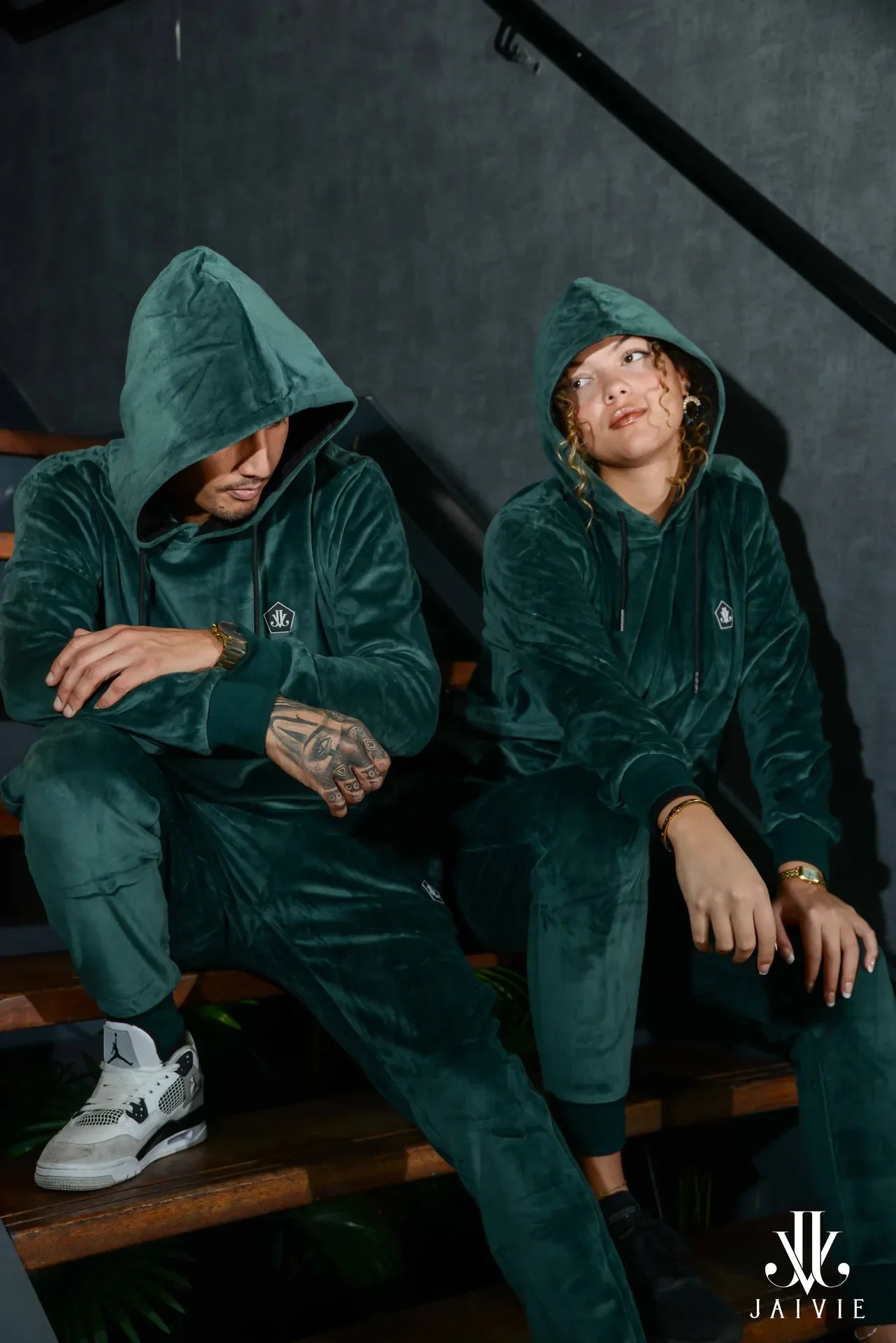 Tracksuits 