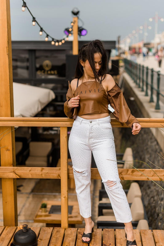 Bruine crop top voor dames van JAIVIE.