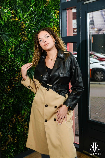 Zwart camel dames jas van JAIVIE.