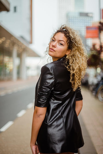 Leather Jacket zwarte dames jas met gedrapeerde mouwen - afbeelding 4