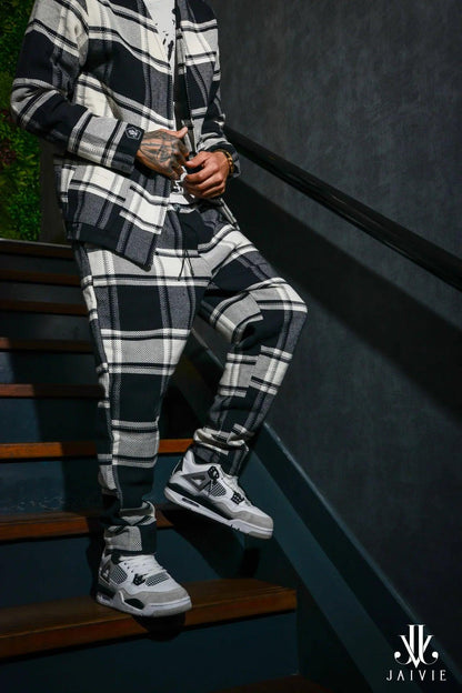 The Blockout Tracksuit van JAIVIE