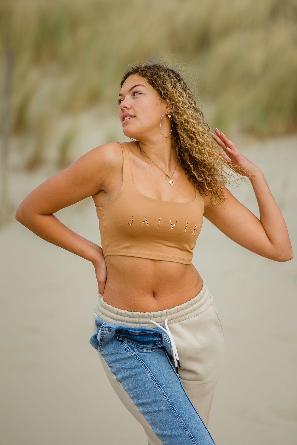JV Leo Crop Top beige caramel top met panterprint