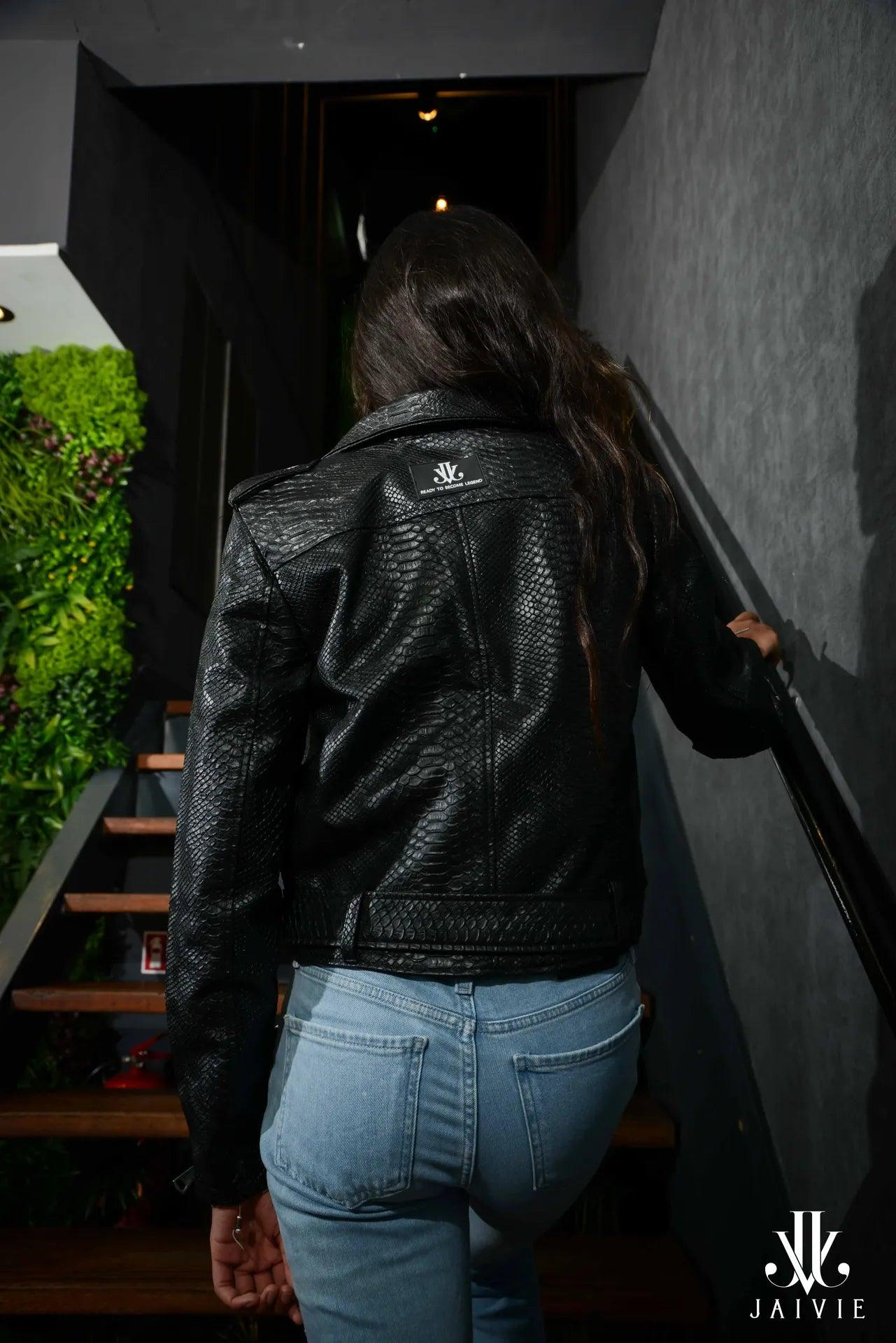 Lovely Snake Leather Jacket van JAIVIE