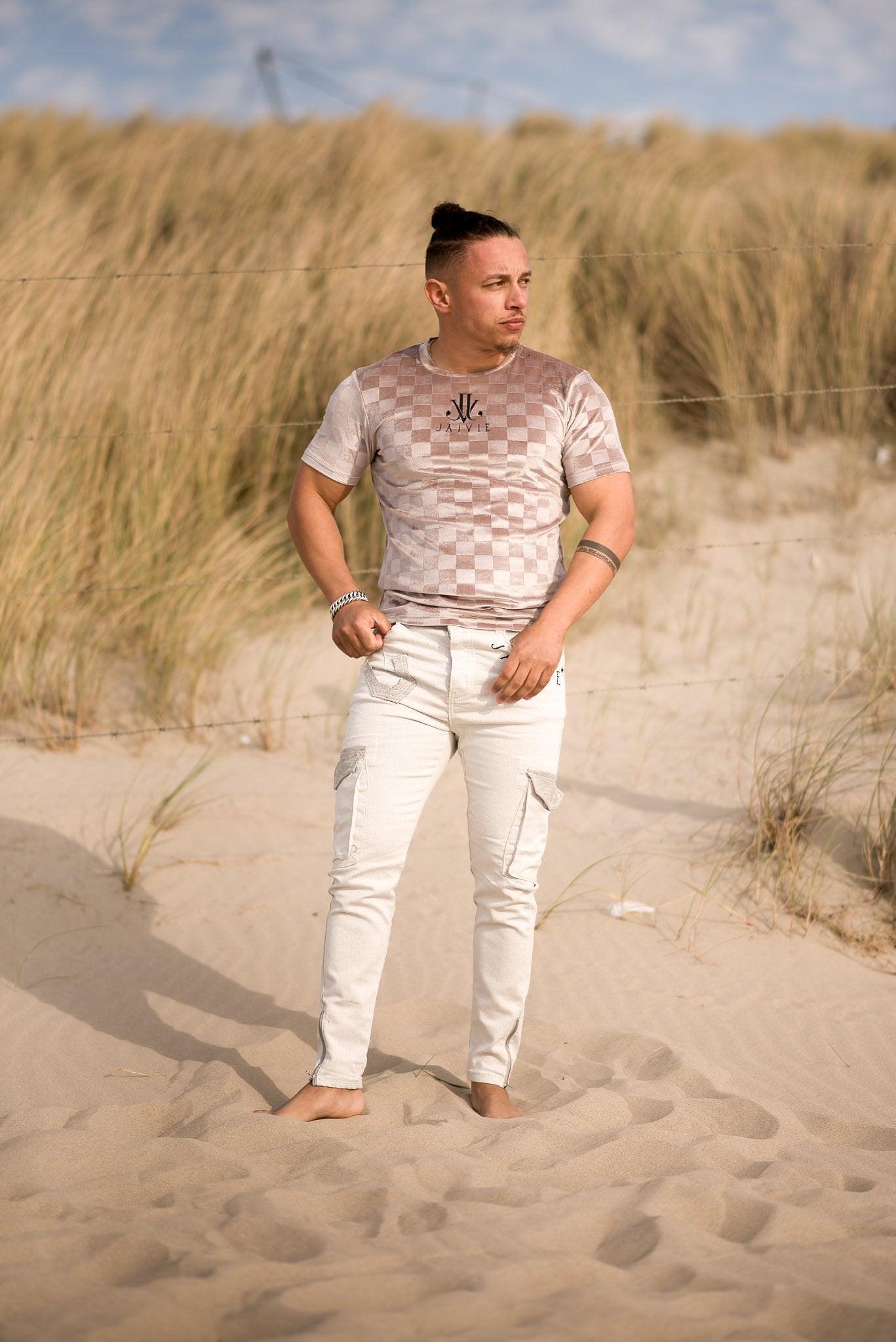 Detail van Velvet Rosé Shirt van JAIVIE