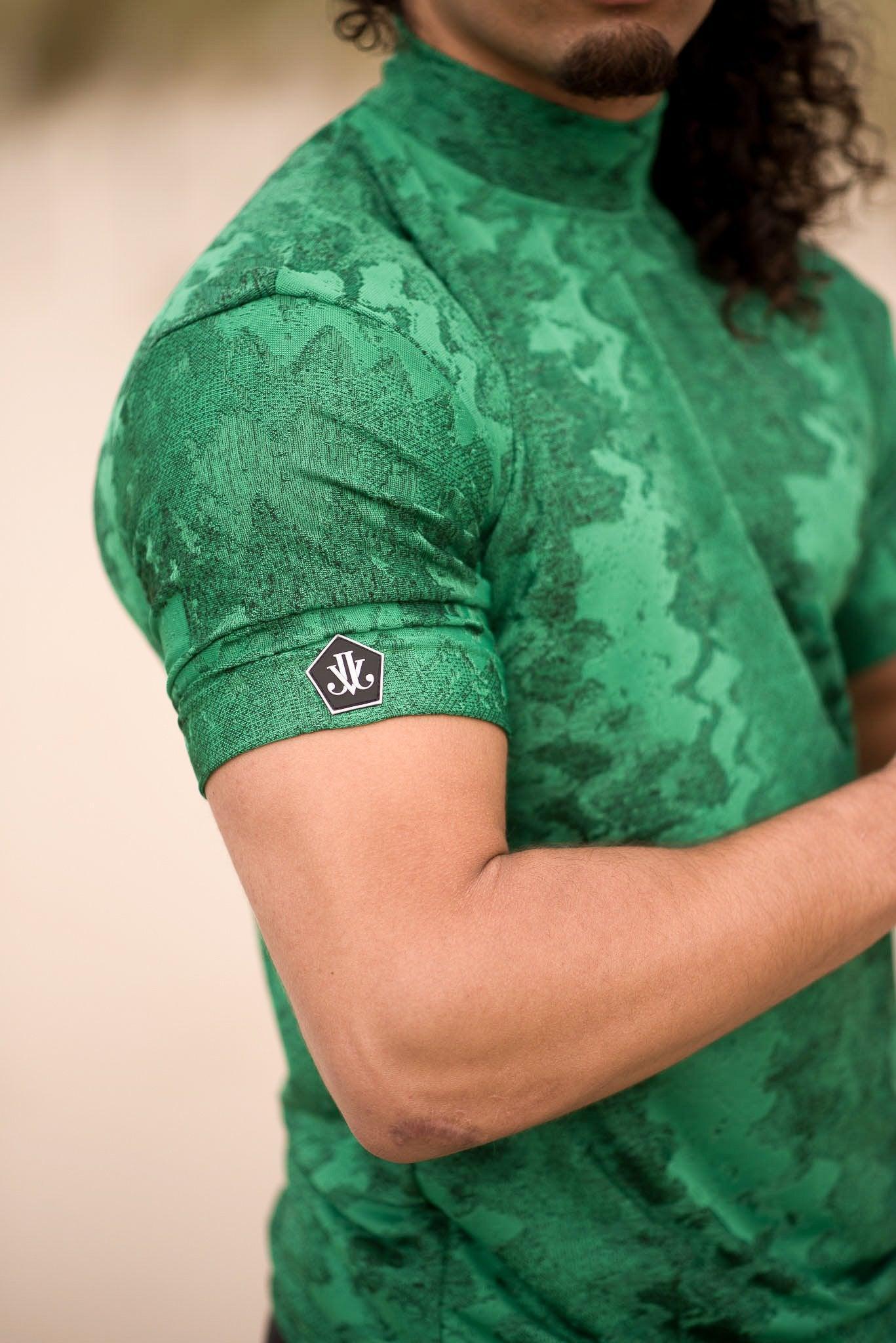 Emerald Mock Neck Shirt groen slimfit herenshirt van JAIVIE - afbeelding 2