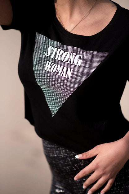Detail van Strong Woman Crop Top van JAIVIE