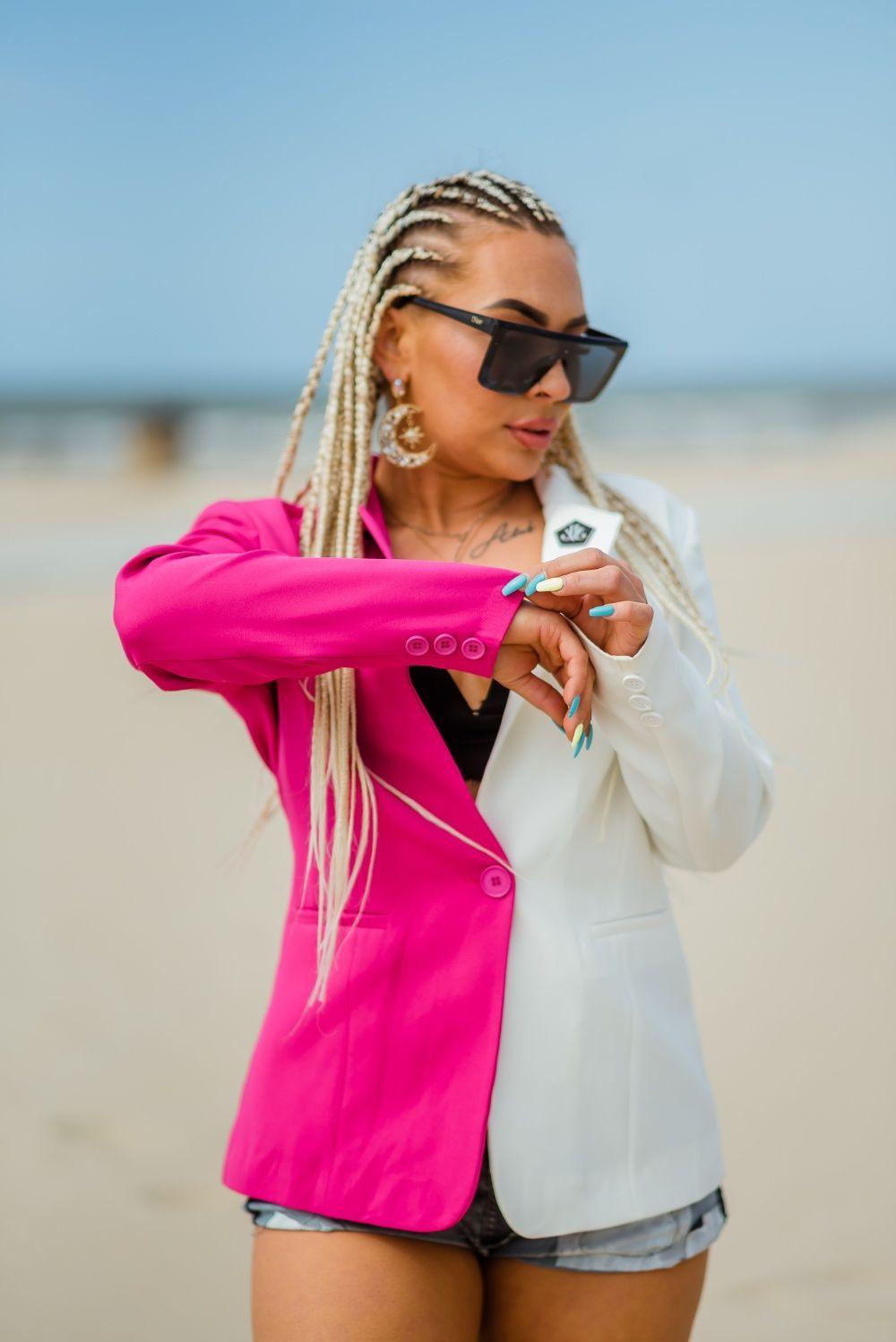 Detail van de Two Color Blaze Jacket Pink.