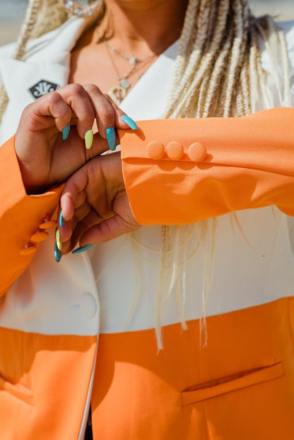 Detail van de Two Color Blaze Jacket Orange.